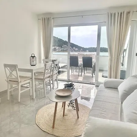 Appartamento Erna Seaside Tisno