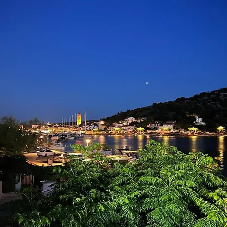 Erna Seaside